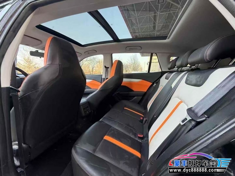 24年东风风神奕炫轿车抵押车出售