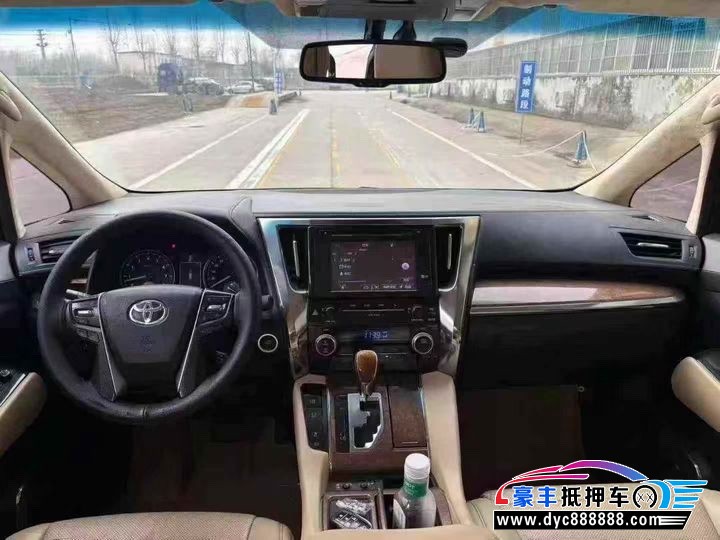 16年丰田埃尔法MPV抵押车出售