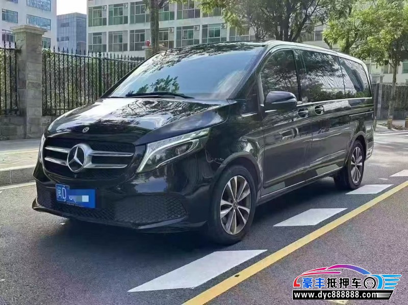 22年奔驰V轿车抵押车出售