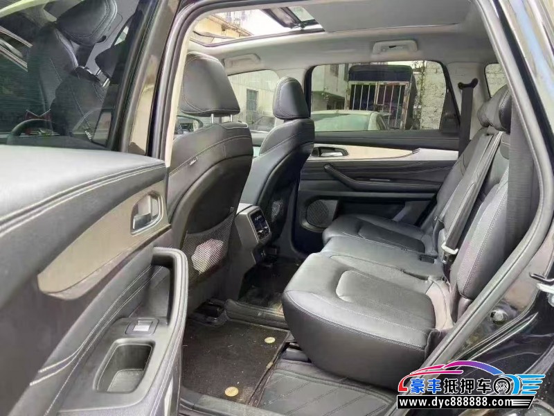 24年奇瑞星途轿车抵押车出售