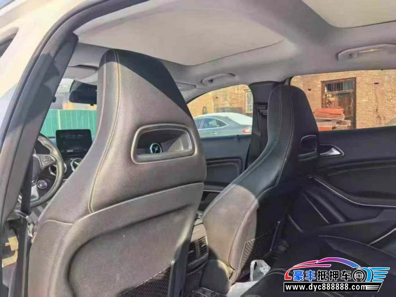 17年奔驰GLASUV抵押车出售