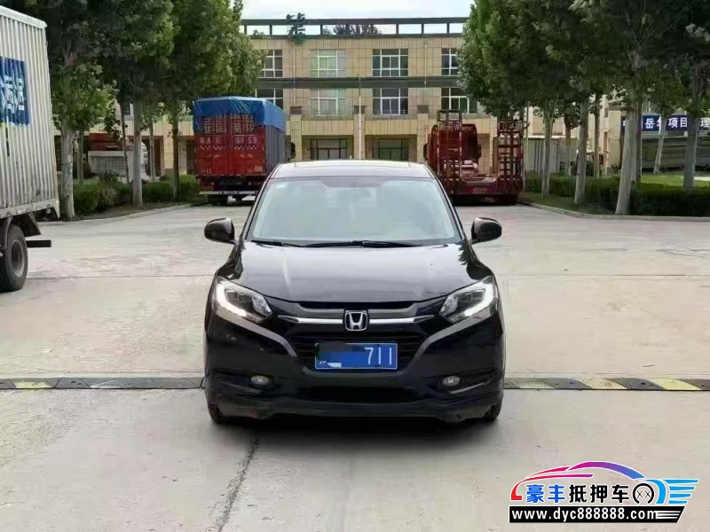 抵押车出售17年本田缤智轿车