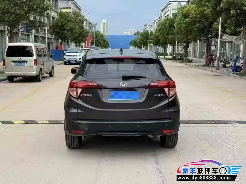17年本田缤智轿车抵押车出售
