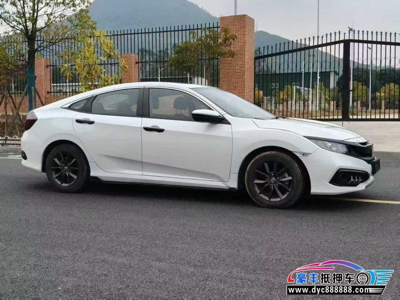 22年本田思域轿车抵押车出售