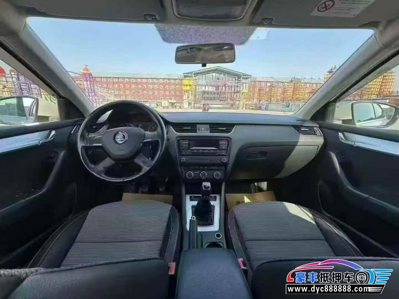 16年斯柯达明锐轿车抵押车出售