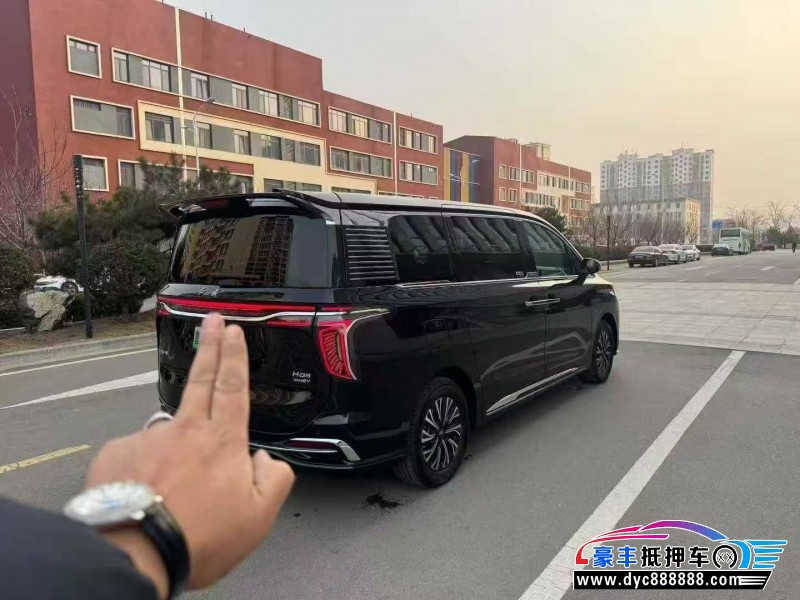 25年红旗HQ9轿车抵押车出售