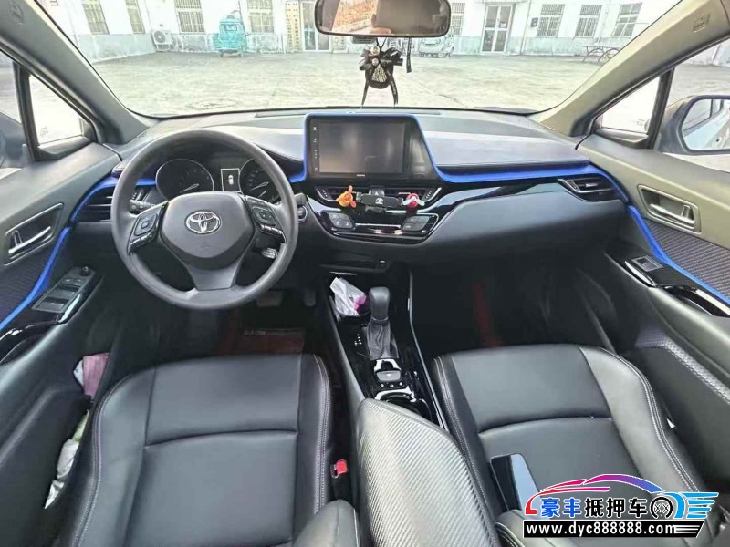 21年丰田奕泽轿车抵押车出售