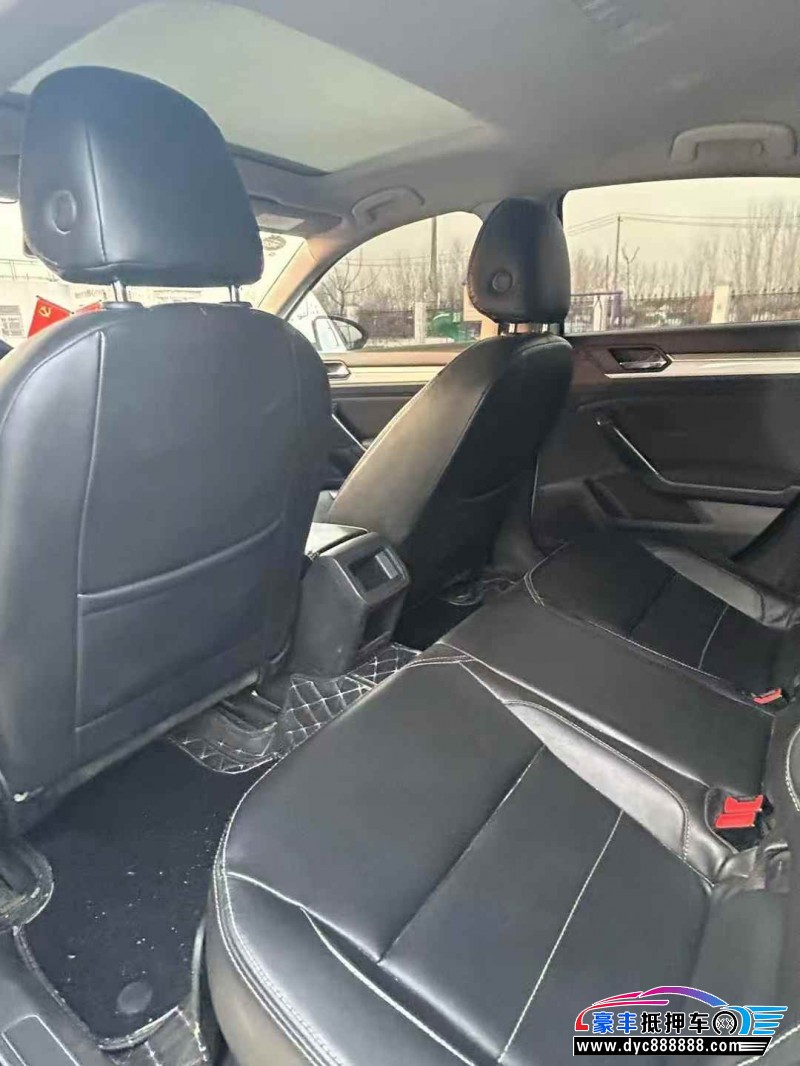 18年大众凌渡轿车抵押车出售