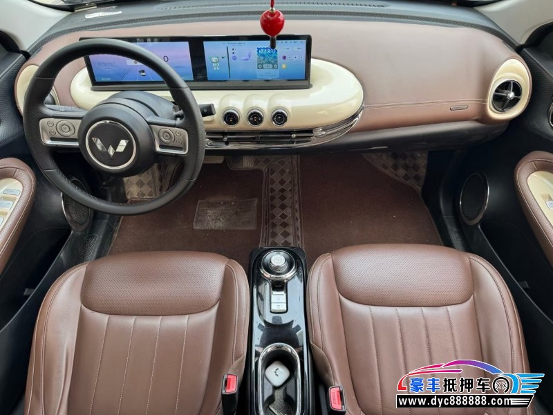 24年五菱缤果轿车抵押车出售