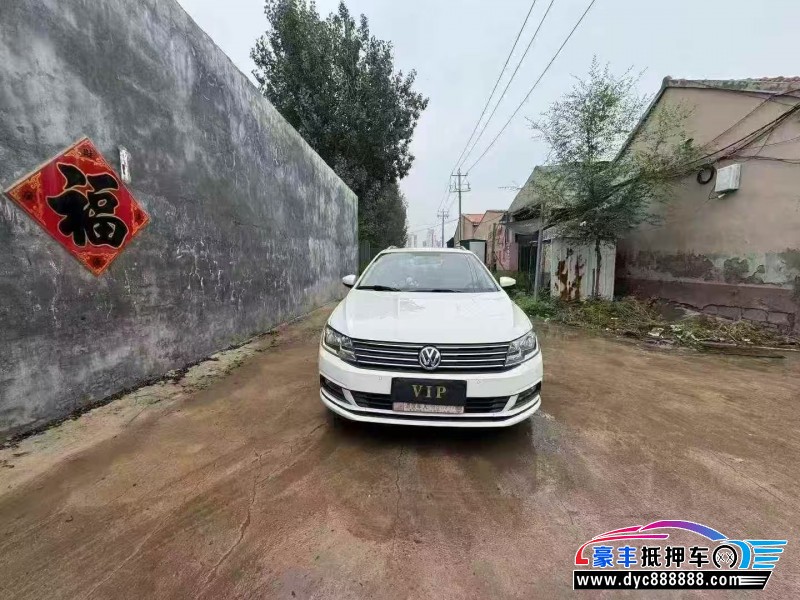 抵押车出售18年大众朗行轿车