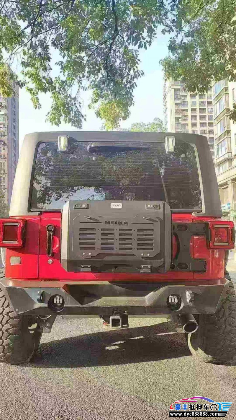 17年Jeep牧马人轿车抵押车出售