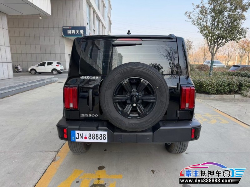 25年WEY坦克300轿车抵押车出售