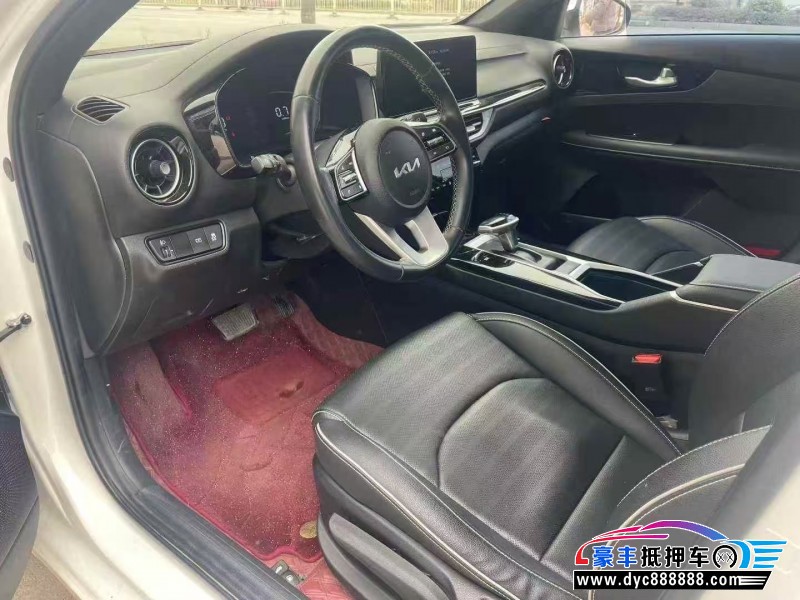 24年起亚K3轿车抵押车出售