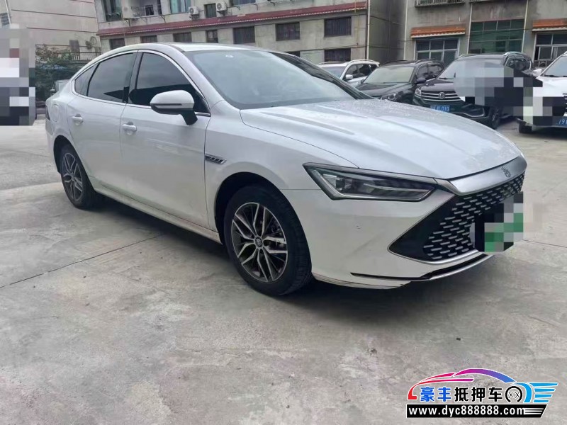 23年比亚迪秦轿车抵押车出售