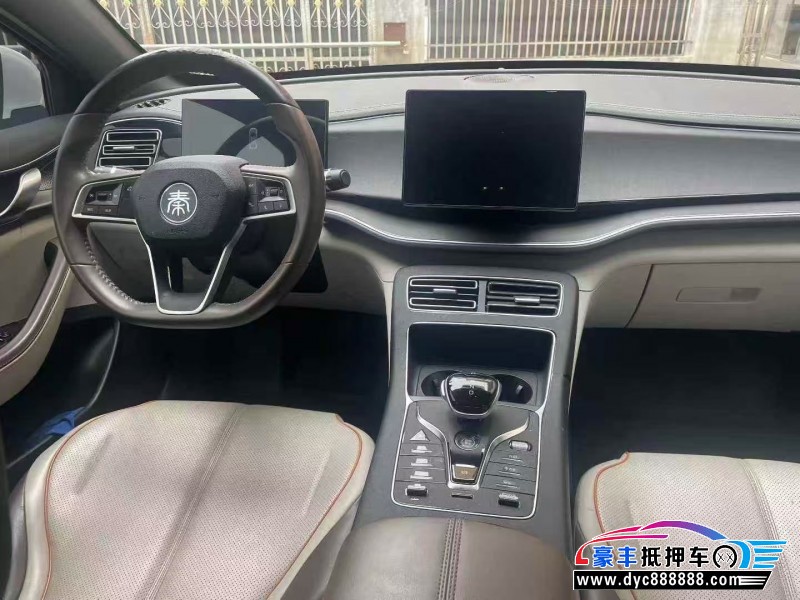 23年比亚迪秦轿车抵押车出售