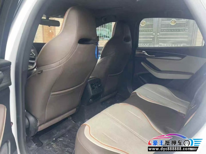 23年比亚迪秦轿车抵押车出售