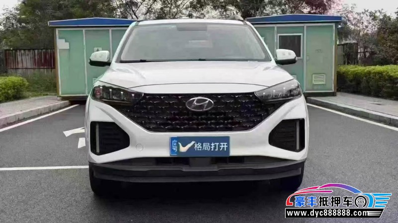 抵押车出售21年现代ix35轿车