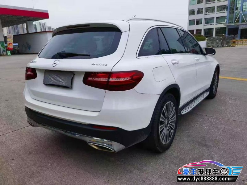 16年奔驰GLC轿车抵押车出售