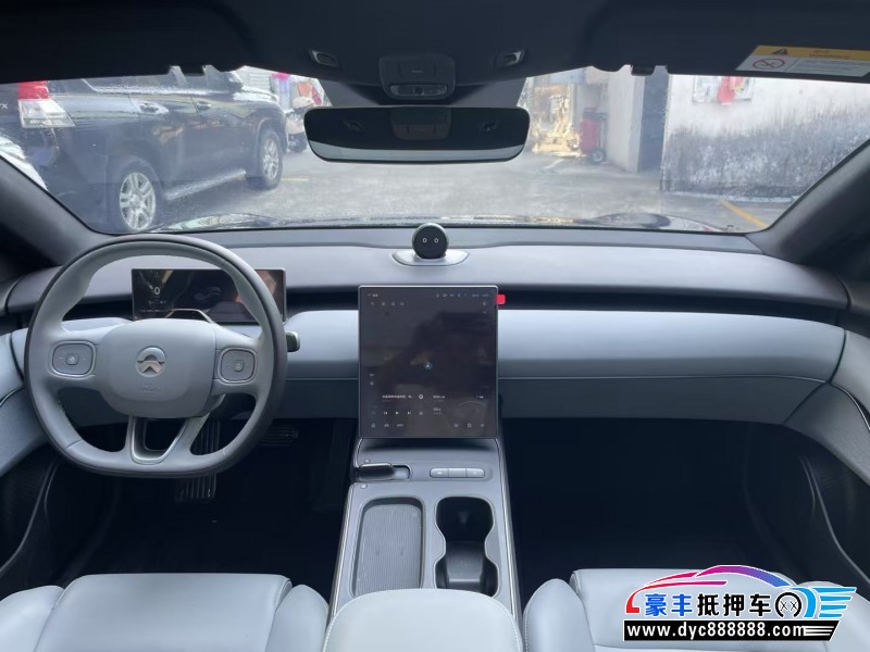 24年蔚来ET5轿车抵押车出售