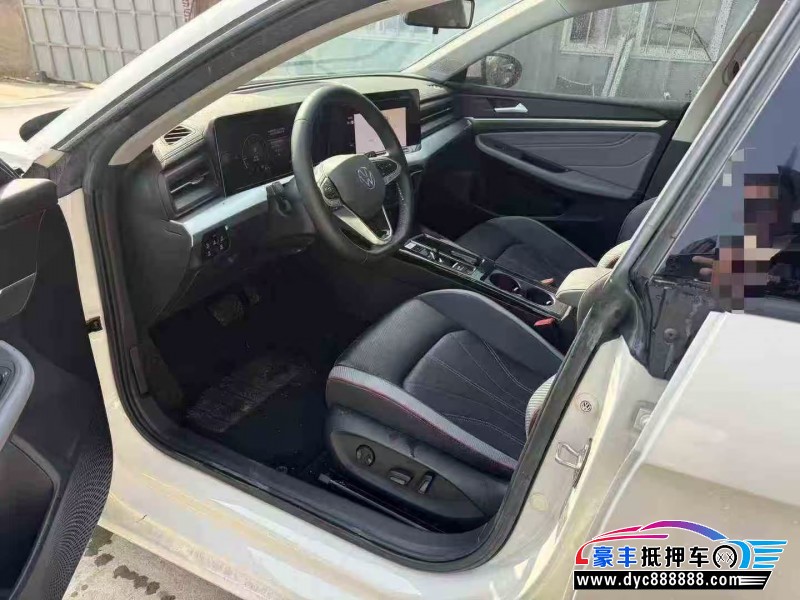 23年大众凌渡轿车抵押车出售