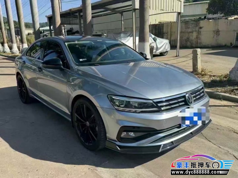 21年大众凌渡轿车抵押车出售