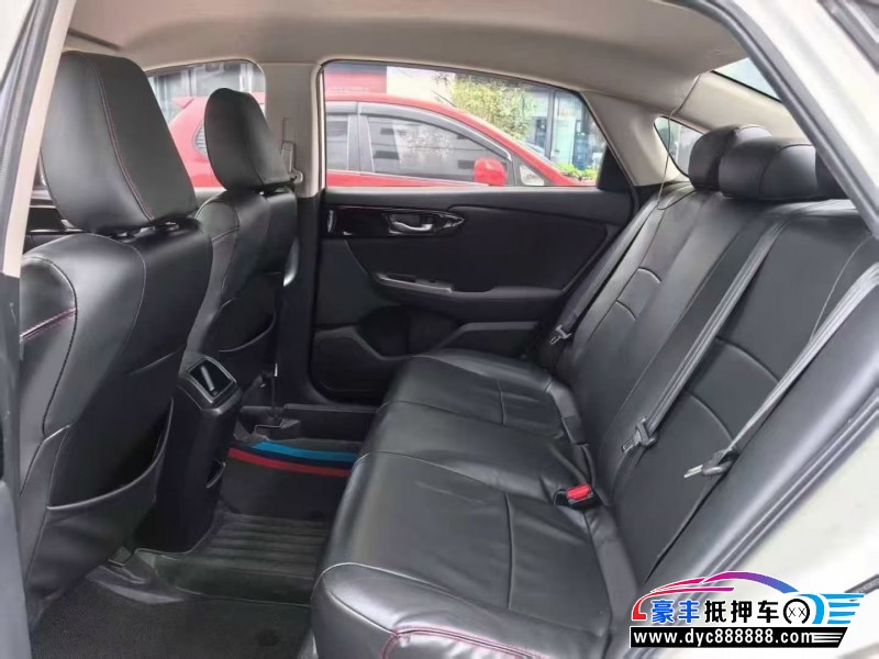 19年本田凌派轿车抵押车出售