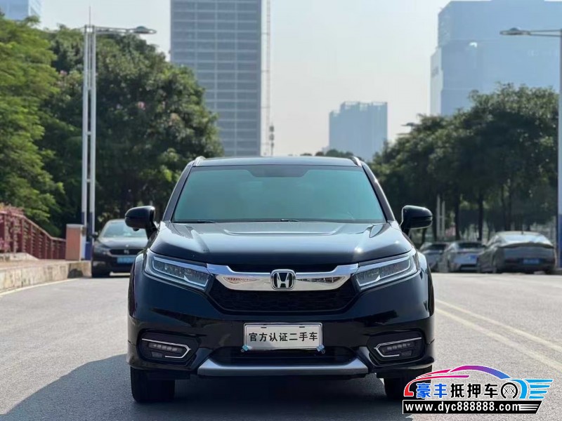 抵押车出售17年本田冠道轿车