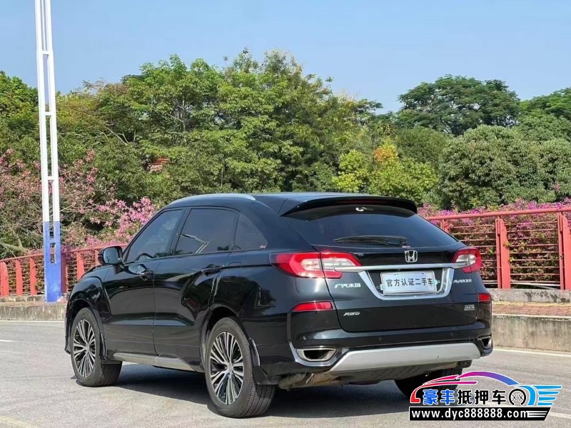 17年本田冠道轿车抵押车出售