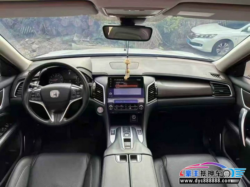 22年本田冠道轿车抵押车出售