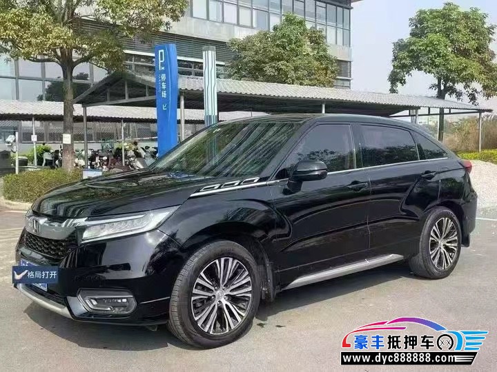 19年本田冠道轿车抵押车出售