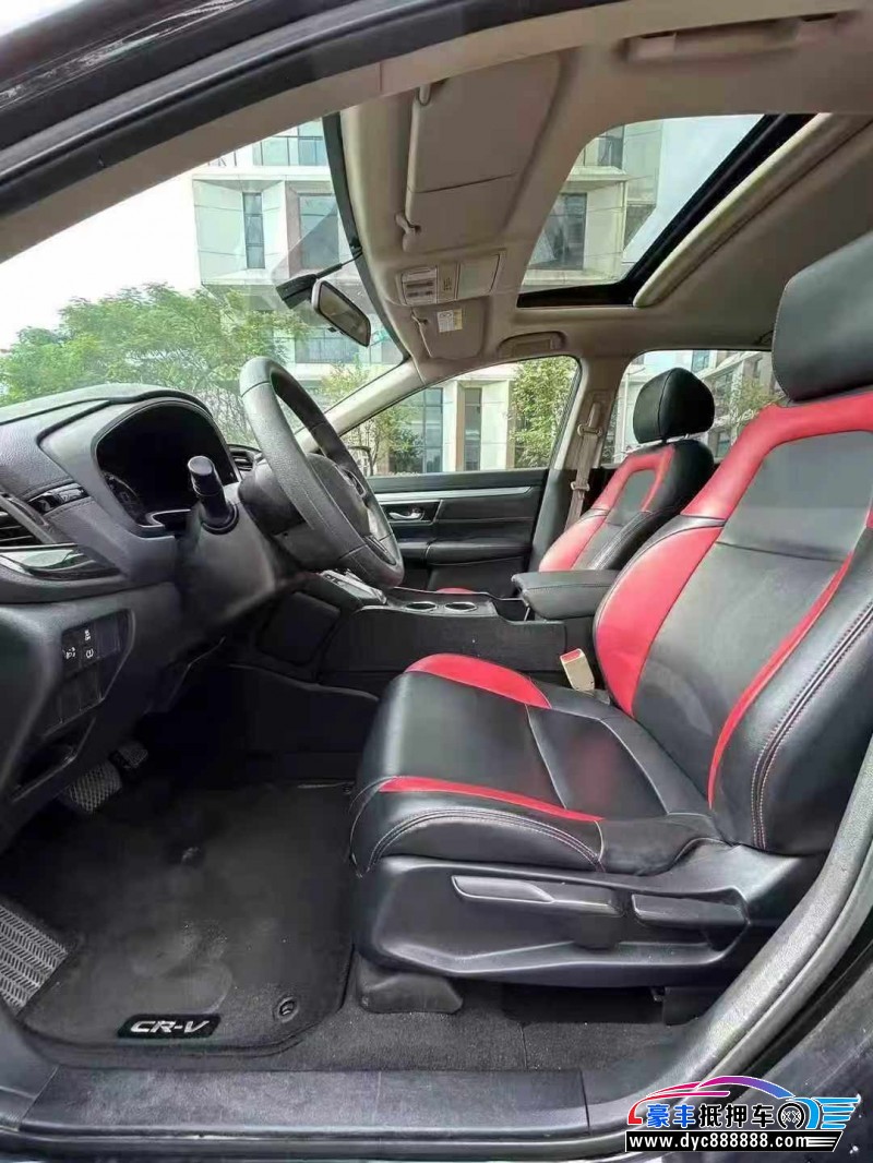 18年本田CR-V轿车抵押车出售