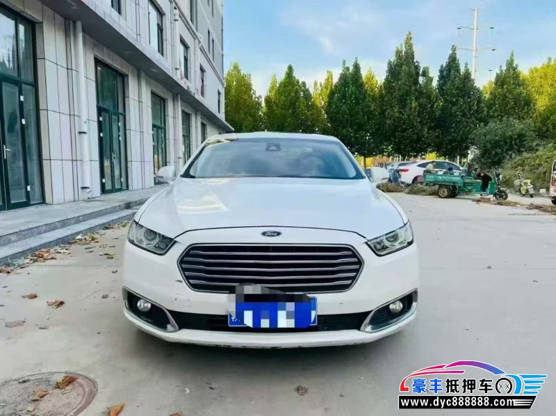 抵押车出售16年福特金牛座轿车