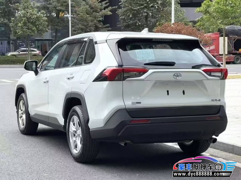 24年丰田RAV4轿车抵押车出售