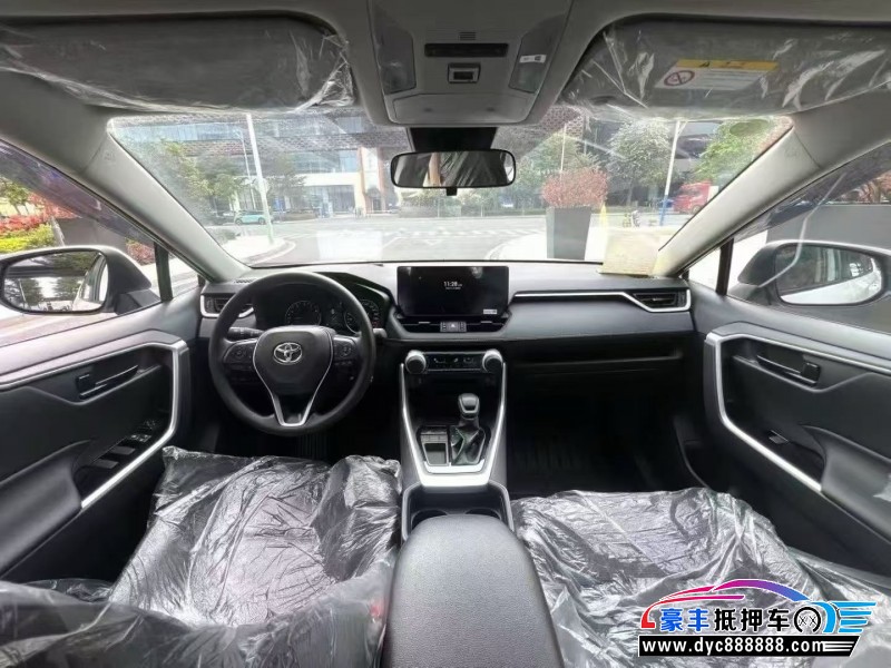24年丰田RAV4轿车抵押车出售