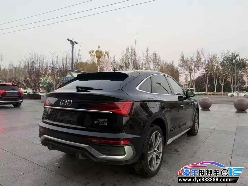 21年奥迪Q5轿车抵押车出售