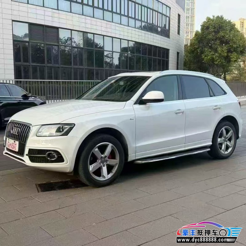 18年奥迪Q5轿车抵押车出售