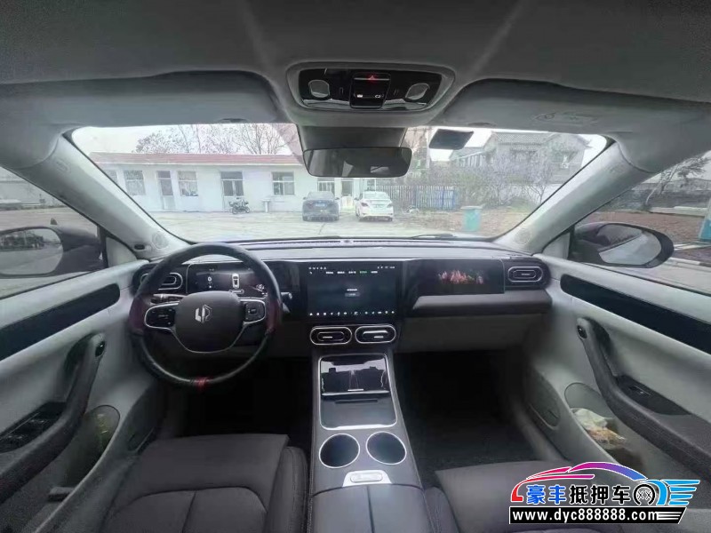 23年零跑C11轿车抵押车出售