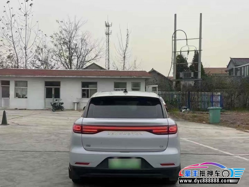 23年零跑C11轿车抵押车出售