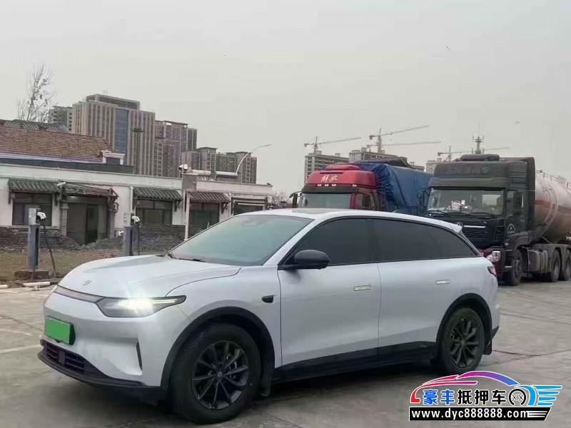 23年零跑C11轿车抵押车出售