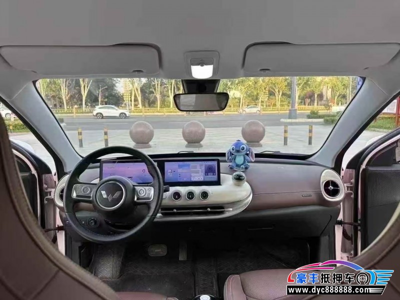 24年五菱缤果轿车抵押车出售