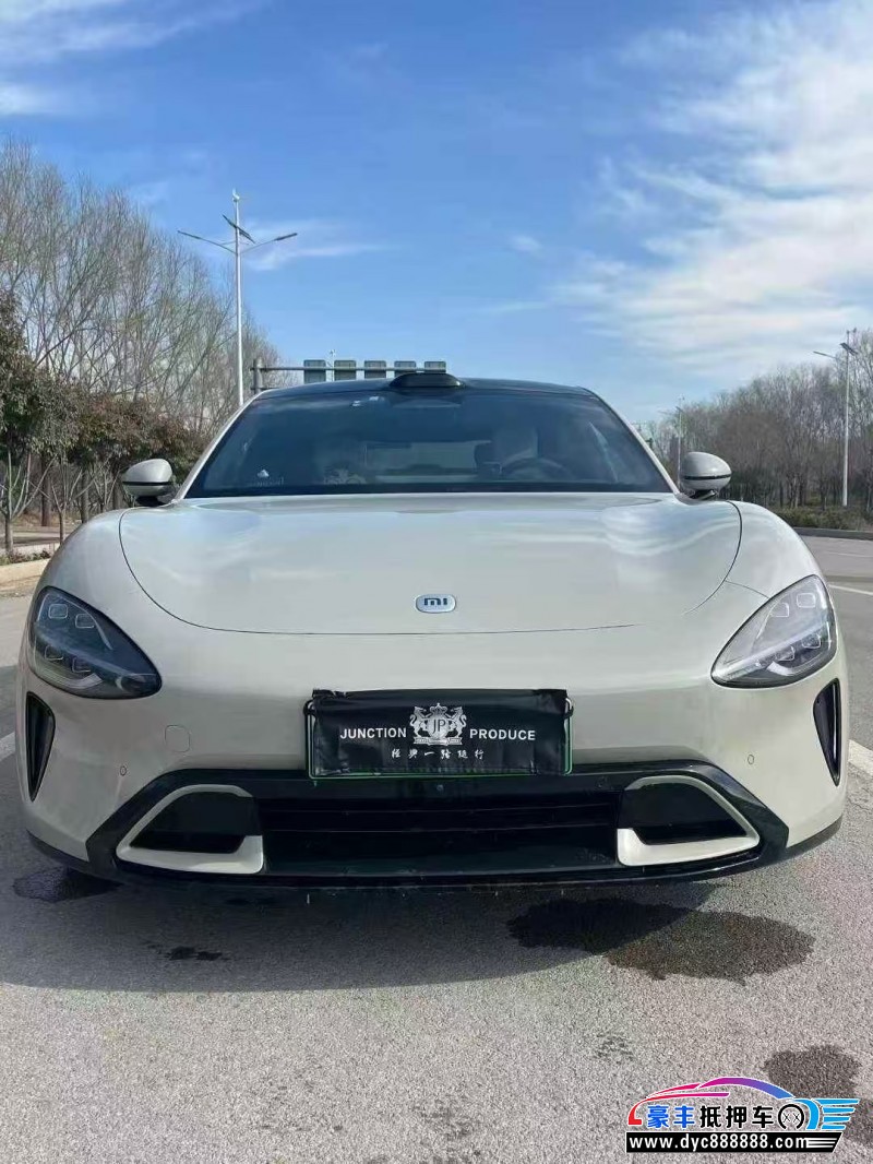 24年小米SU7轿车