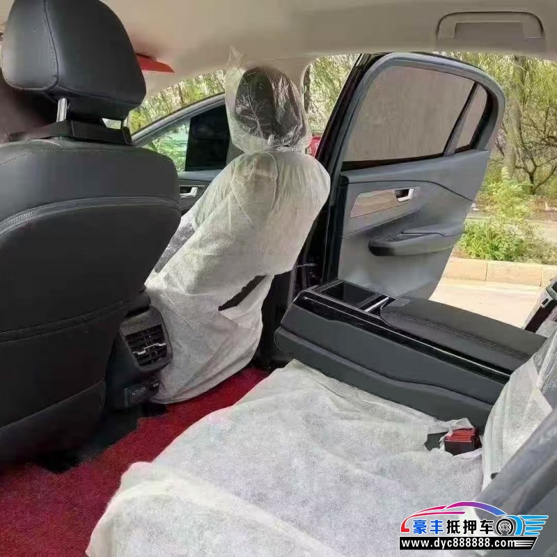 24年红旗EQM5轿车抵押车出售