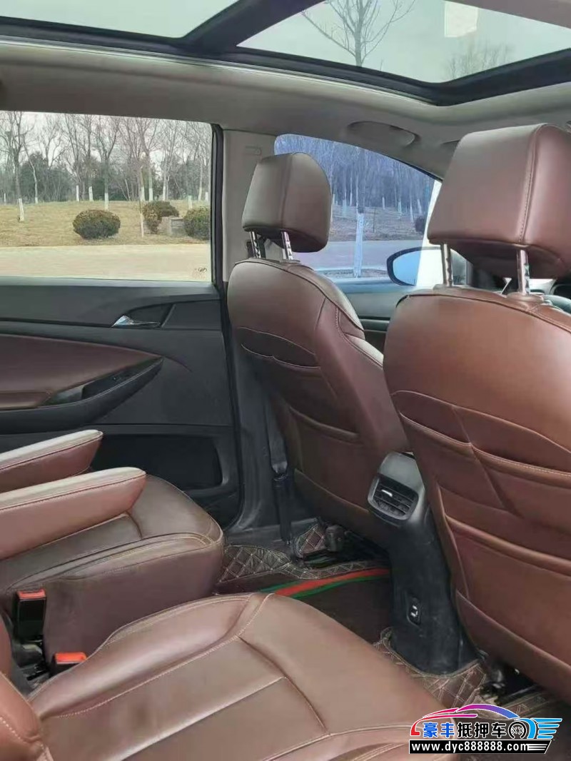 19年别克别克GL6轿车抵押车出售