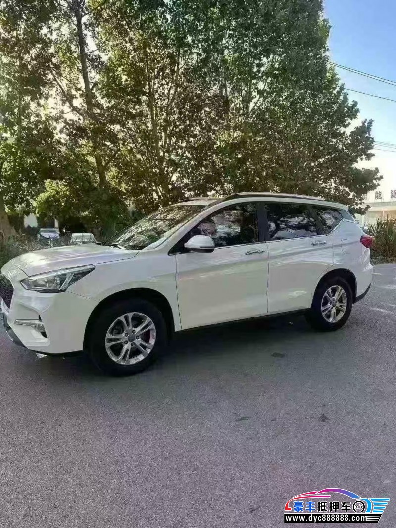 18年长城M6轿车抵押车出售