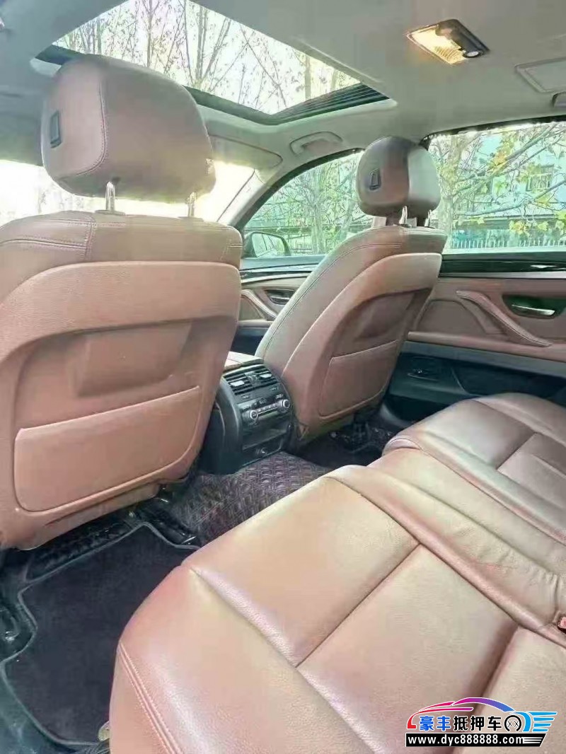 17年宝马5系轿车抵押车出售