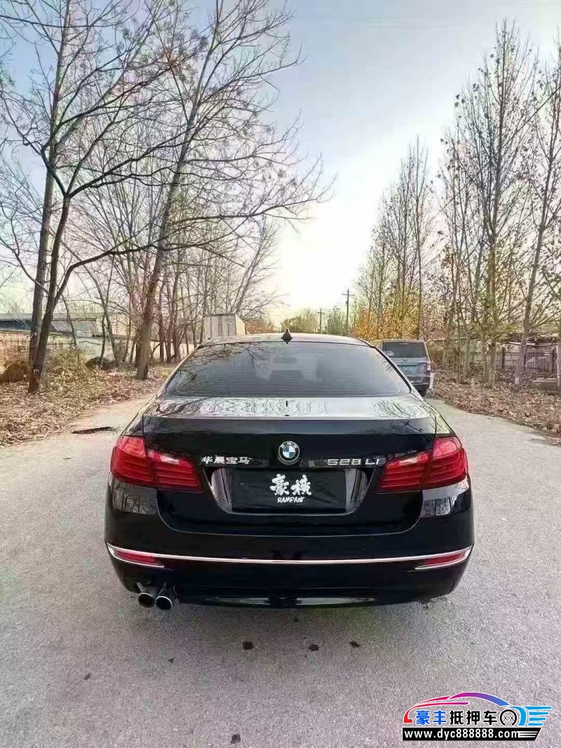 17年宝马5系轿车抵押车出售
