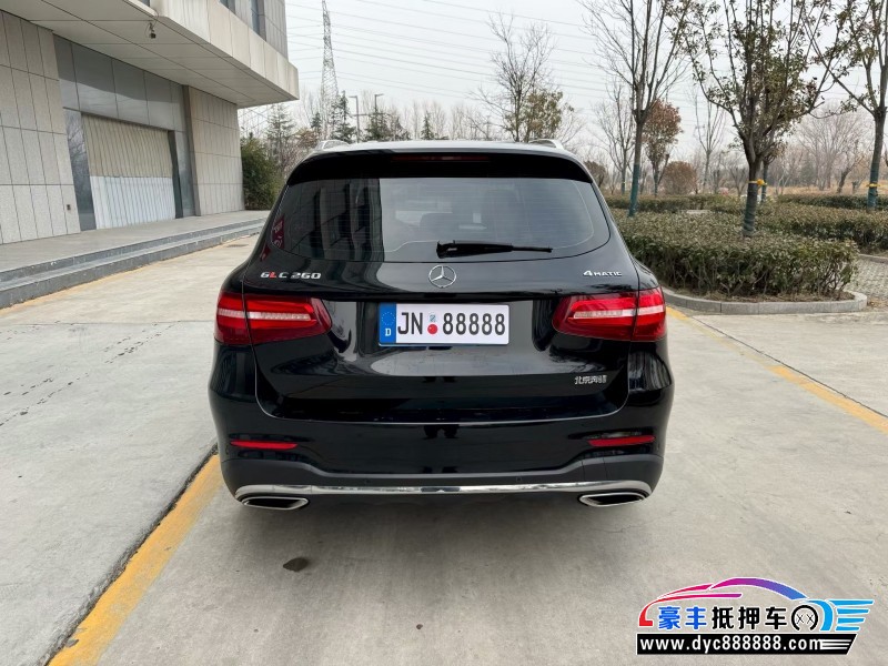 17年奔驰GLC轿车抵押车出售