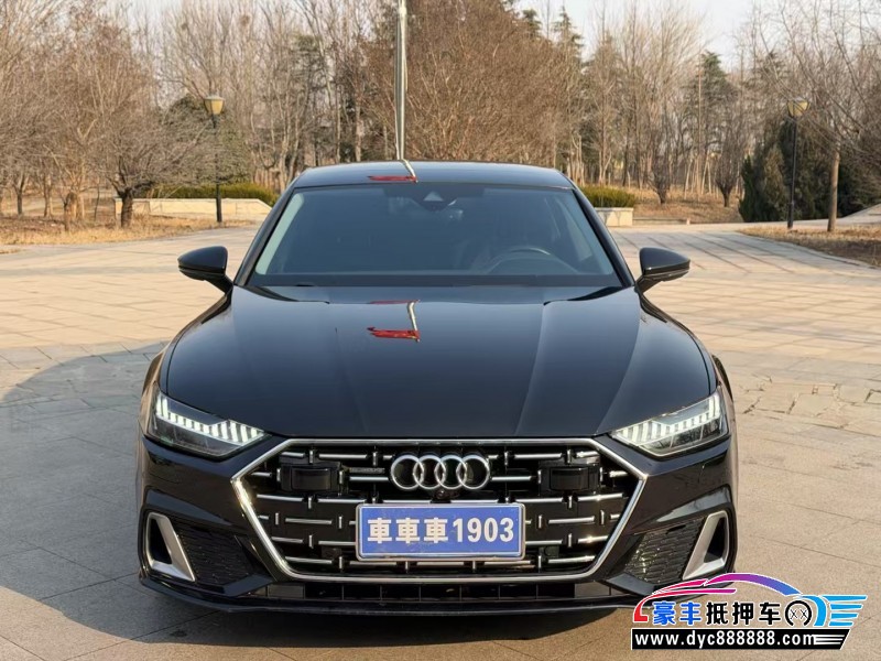 抵押车出售25年奥迪A7轿车