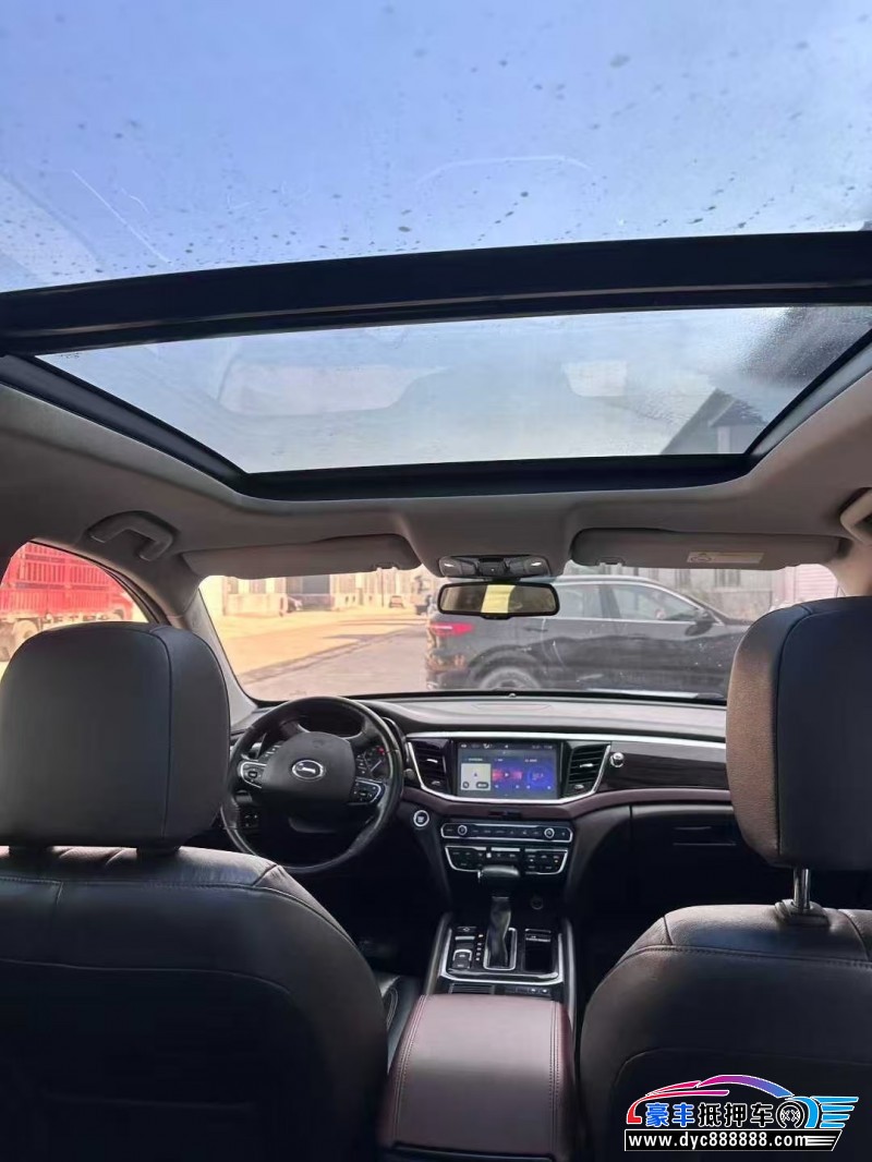 18年传祺GS8轿车抵押车出售