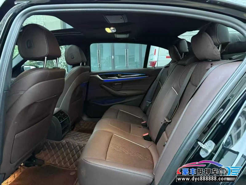 22年宝马5系轿车抵押车出售